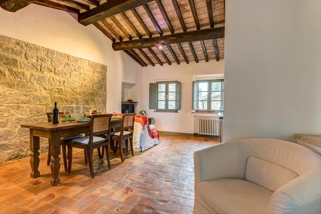 Residence Castello Di Orgiale Castelnuovo Berardenga Luaran gambar