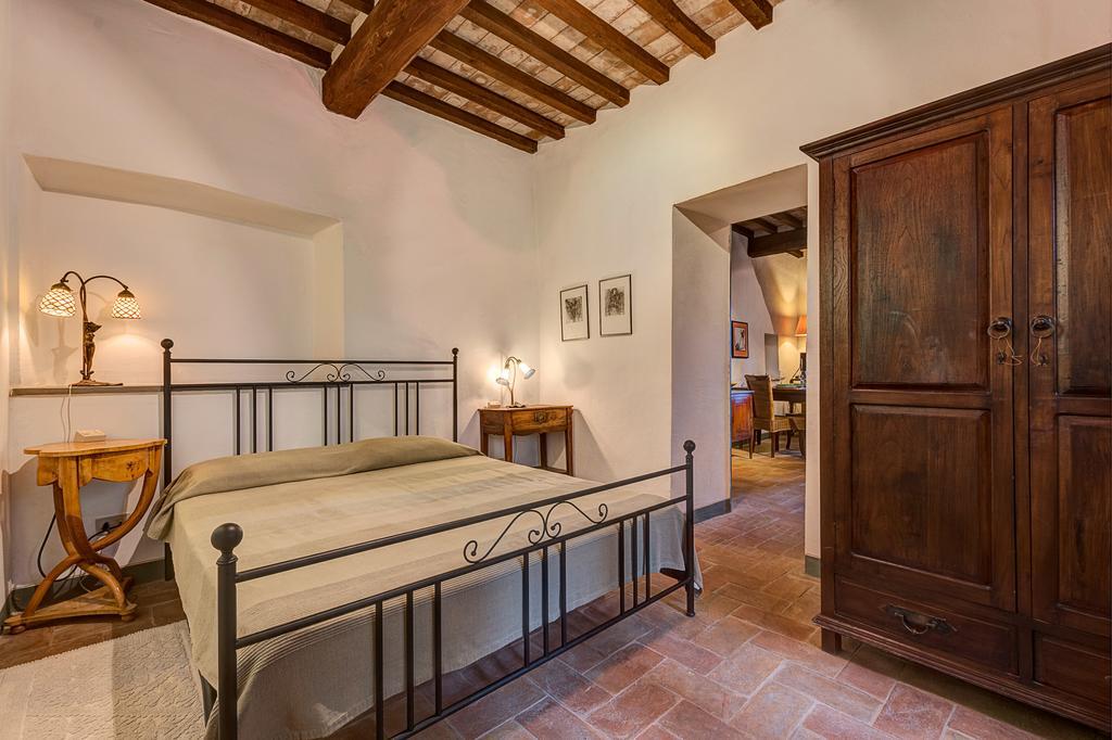 Residence Castello Di Orgiale Castelnuovo Berardenga Luaran gambar