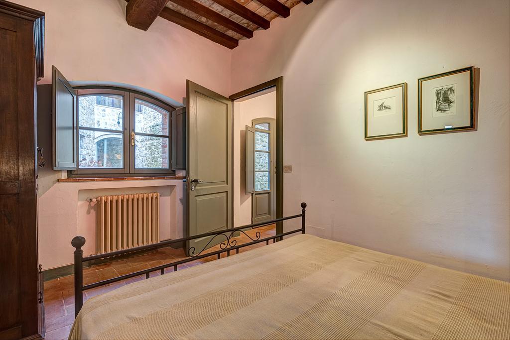 Residence Castello Di Orgiale Castelnuovo Berardenga Luaran gambar
